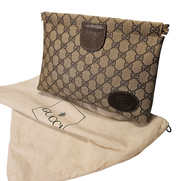 Gucci Handbags - VINTAGE GUCCI CLUTCH